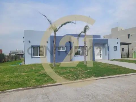 Casa en Alquiler Anual - Lagos de Canning