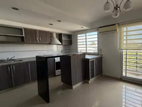 Depto Tipo Casa en Alquiler de 1 dormitorio