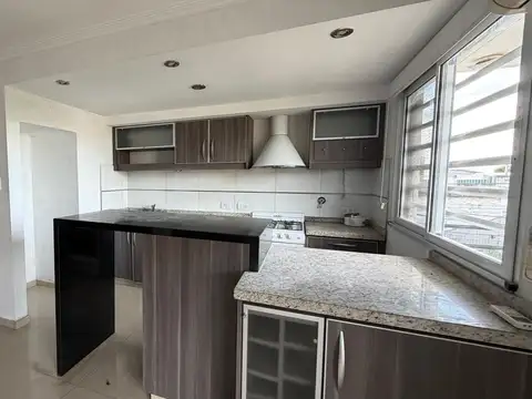 Depto Tipo Casa 2 ambientes con 1 baño