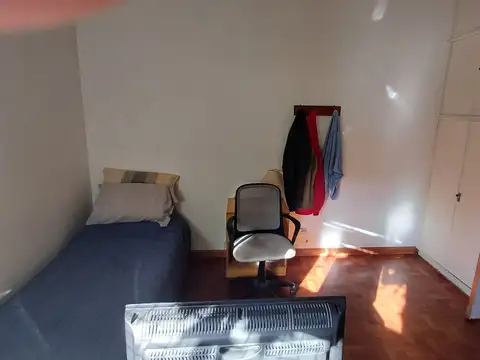 Depto Tipo Casa en Venta 50 años