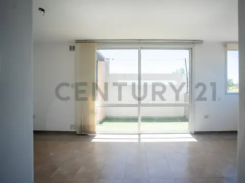 Departamento de 2 dormitorios, con cochera en Berisso