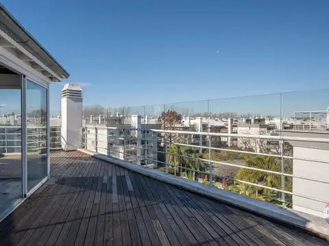 3 AMBIENTES CON TERRAZA Y COCHERA