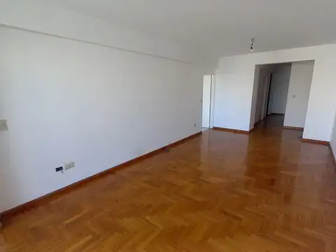 Departamento en Alquiler de 4 ambientes