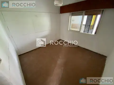 Casa en Alquiler con 1 cochera