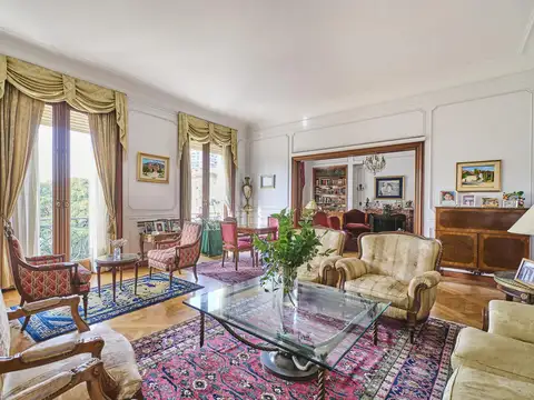 Departamento en Venta de 9 ambientes