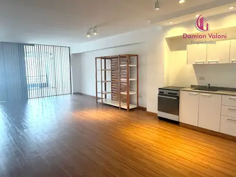 VENTA 2 AMBIENTES CON BALCON Y COCHERA