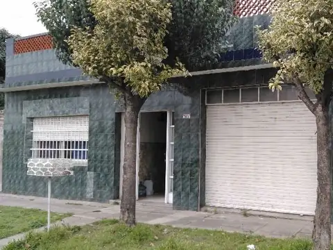 CASA AMERICANA 2 AMBIENTES - ISIDRO CASANOVA - VENTA DIRECTA