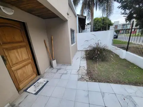 Benito Villanueva 2784