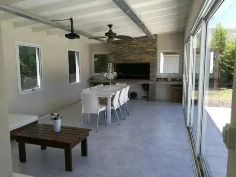 CASA EN VENTA PINAMAR