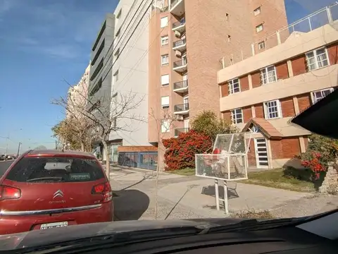 Av. Leloir 869, Piso 2, Dpto C 800