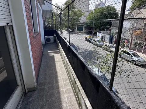 Depto Tipo Casa en Venta 40 años