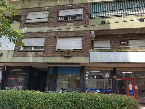 Dpto dos dormitorios en Alberdi