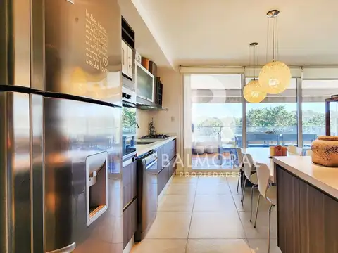 Av. del Libertador 2100