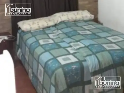 Casa en alquiler en Ibarlucea - 1 Dormitorio mas comodin