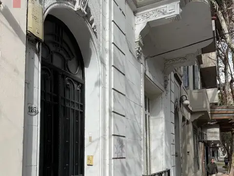 Depto Tipo Casa en Alquiler de 3 dormitorios
