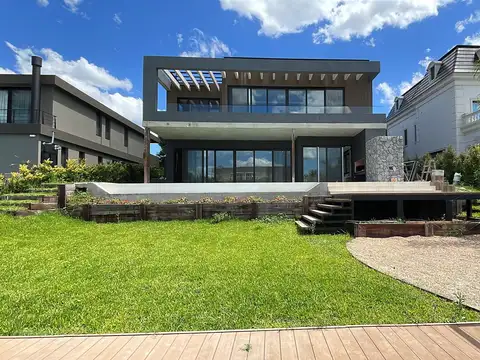 Casa  en Venta en El Yacht, Nordelta, Tigre