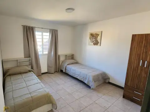 CASA DE DOS DORMITORIOS EN ALQUILER PARA EMPRESAS