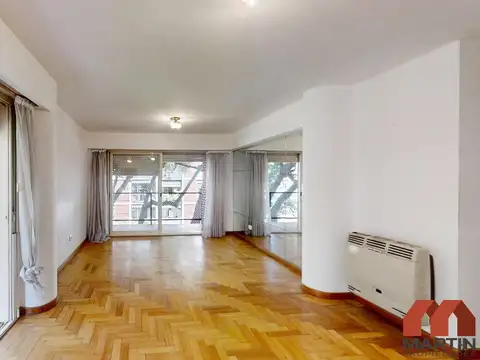 Departamento Semipiso en Venta de 3 Ambientes en Acassuso con Toilette, Balcón y Cochera