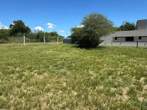 Terreno en Venta en Mendiolaza, USD 175.000