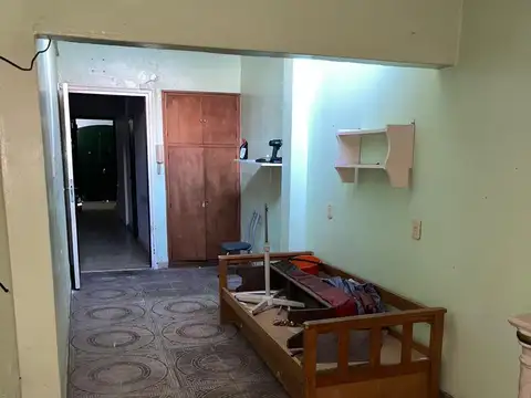 Depto Tipo Casa en Venta en Parque Avellaneda, USD 38.000
