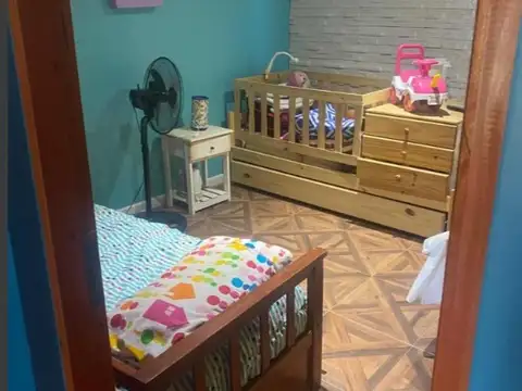 Casa en venta - 3 Dormitorios 2 Baños - Camet