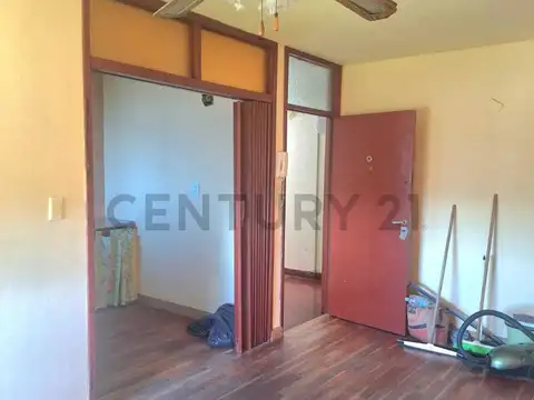 13 y Camino General Belgrano 1600, Piso 4