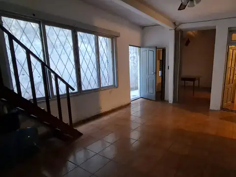 PH 3 AMB AL FONDO - TERRAZA Y CUARTO GUADA UTILES "SIN EXPENSAS"