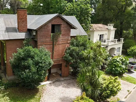 Hermosa Casa en Bo. Fincas d/Lago - Maschwitz - Escobar - Posibilidad de tomar prop.