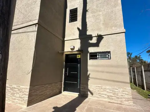 CASA EN VENTA EN GENERAL RODRIGUEZ APTA CREDITO
