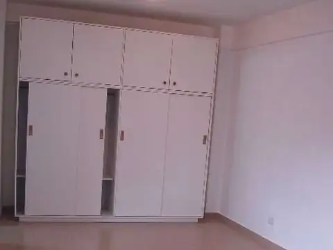 Vendo Departamento Olivos, muy lindo, muy bien ubicado