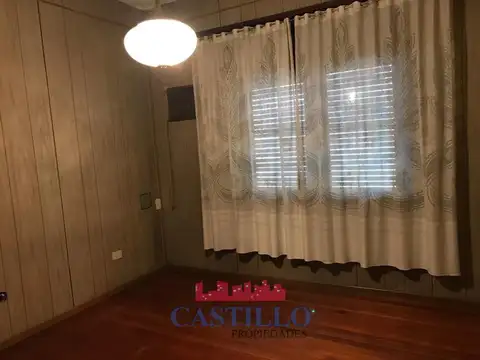 Casa en Venta en Parque Avellaneda, USD 125.000