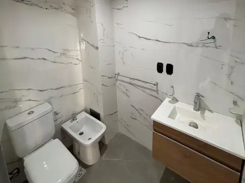 Departamento en Venta en Villa del Parque, USD 160.000