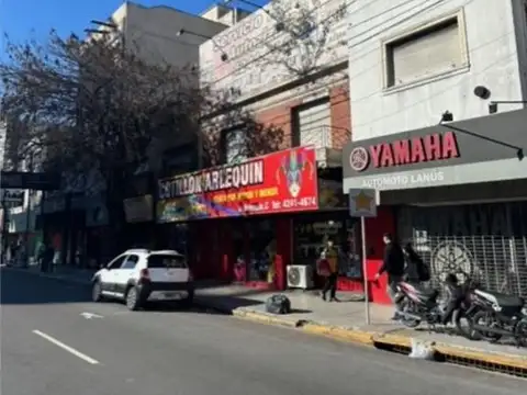 HIPOLITO YRIGOYEN 4300, Piso 1
