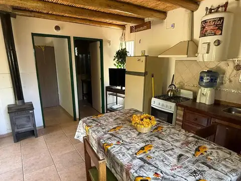 Casa 9 ambientes con 3 baños
