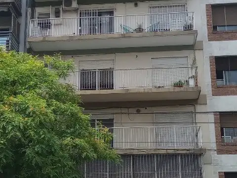 Monoambiente en excelente estado y ubicación
