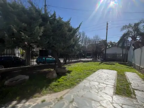 Casa en Alquiler en Ramos Mejía, $ 2.900.000