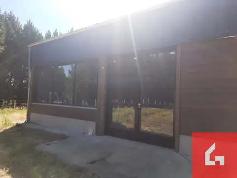 Galpón en alquiler de 150m2 ubicado en San Martin de los Andes