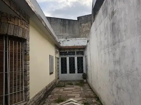 CASA EN VENTA PARA RECICLAR - SAN JUSTO -