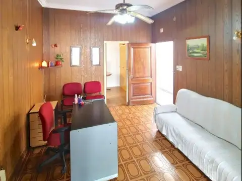 Hermoso PH de 3 ambientes con dependencia de servicio EN VENTA