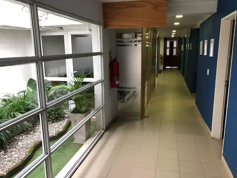 Alquiler Casa comercial en Villa Santa Rita Flores