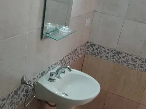 Depto Tipo Casa 2 ambientes con 1 baño