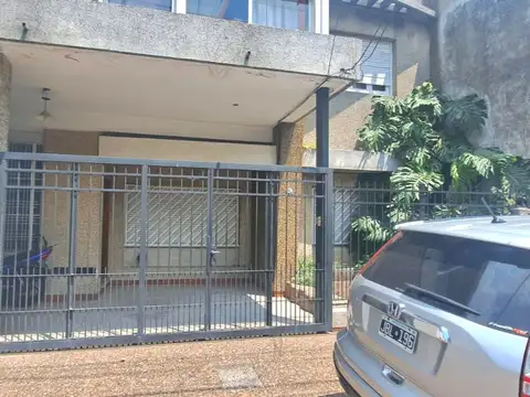 Alquiler vivienda de 3 amb c/patio