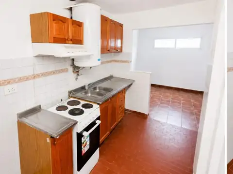 Casa en Alquiler en Urca, $ 1.350.000