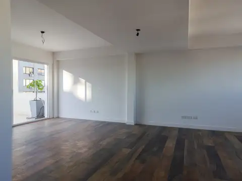 Departamento 4 ambientes con 3 baños