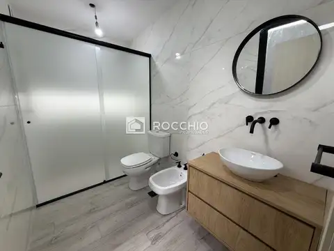 Casa 3 ambientes con 2 baños