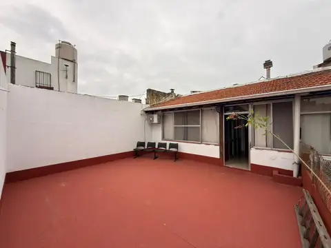 Cosme Beccar 245 , Piso 1