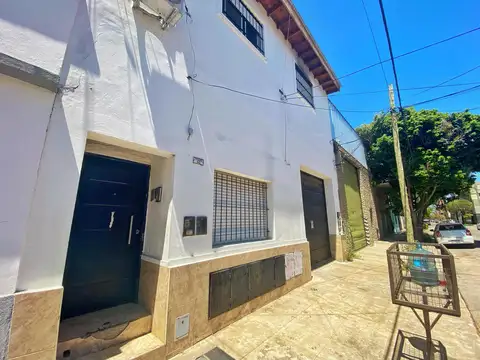 Depto Tipo Casa en Alquiler de 3 ambientes