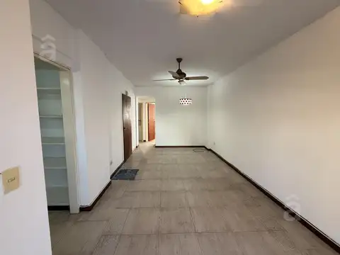 Departamento en Alquiler en Villa Ballester, $ 680.000