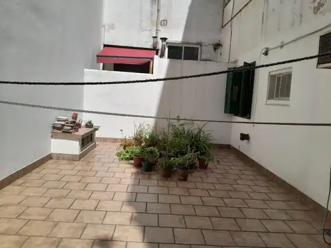 Av. Entre Ríos 1600