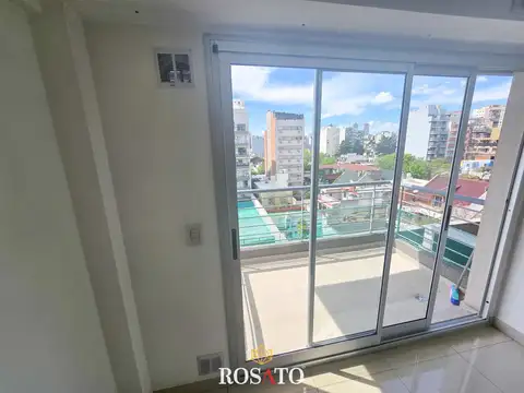 Departamento en Alquiler en Flores Norte, $ 900.000